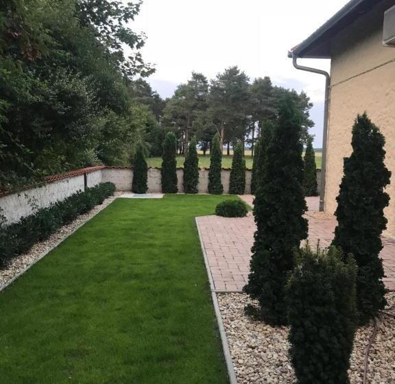 آپارتمان لوکس 1 خوابه, Aurora Panzió