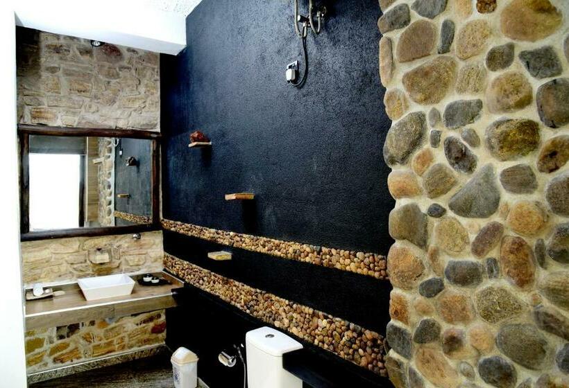 Pokój Standard Widok Góry, Romance In Ella