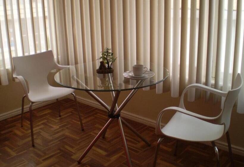 سوییت, Bolivian Rooms & Suites