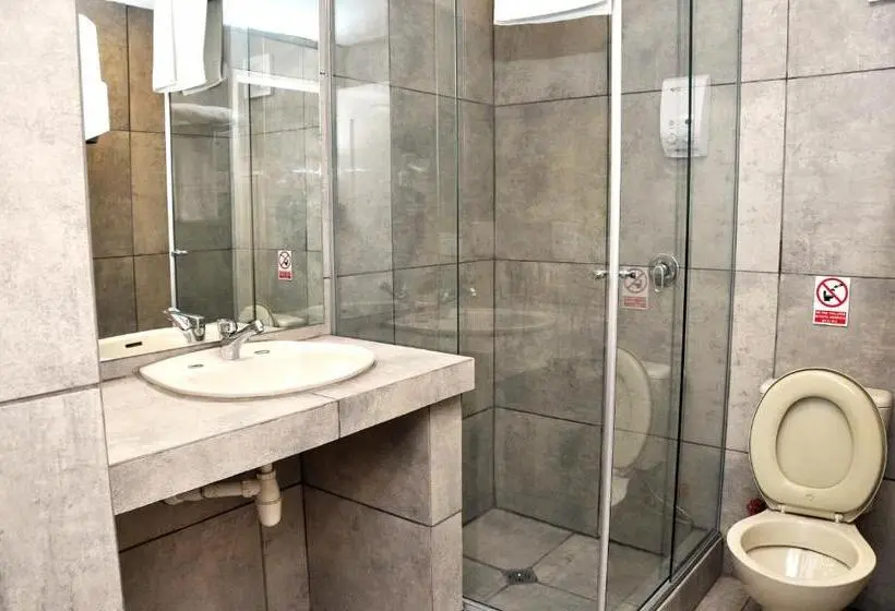 اتاق استاندارد یک نفره, Bolivian Rooms & Suites