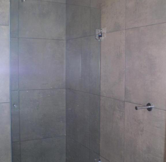 اتاق استاندارد یک نفره, Bolivian Rooms & Suites