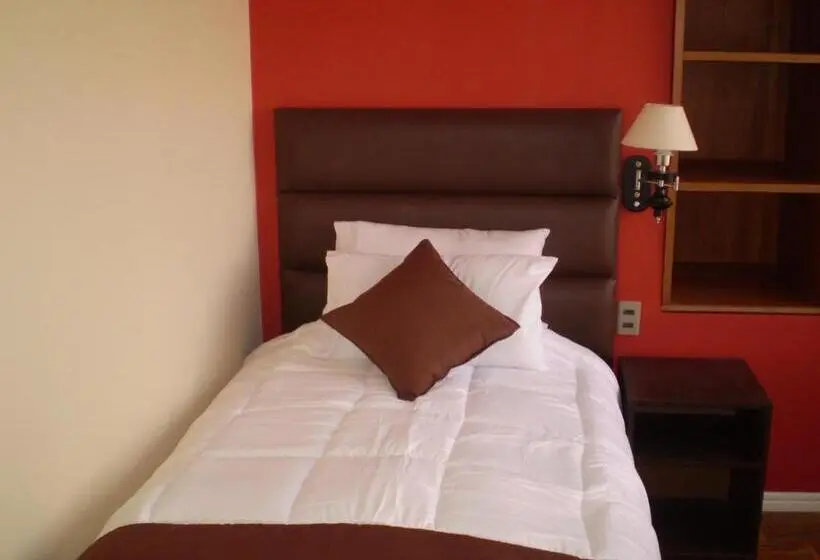 اتاق استاندارد یک نفره, Bolivian Rooms & Suites