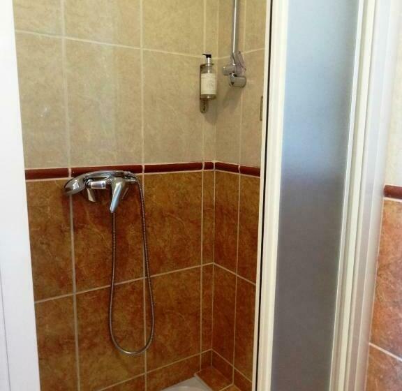 スタンダードルーム, De France