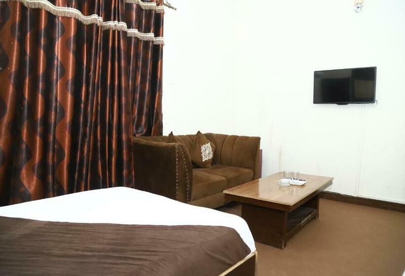 اتاق لوکس, Green Fort  Gulberg