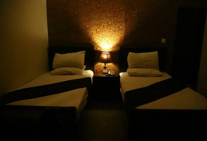 اتاق لوکس, Green Fort  Gulberg