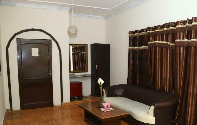 اتاق لوکس, Green Fort  Gulberg