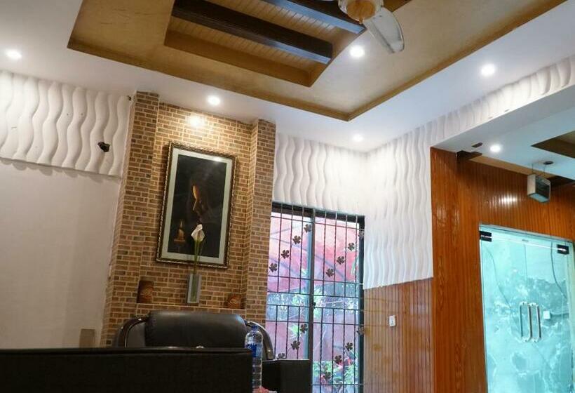 اتاق لوکس, Green Fort  Gulberg