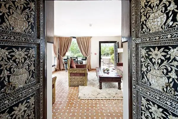 Superior-huone, Kasbah Tamadot