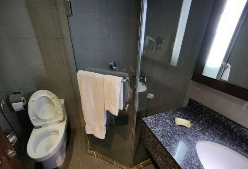 اتاق لوکس, Windy Terrace