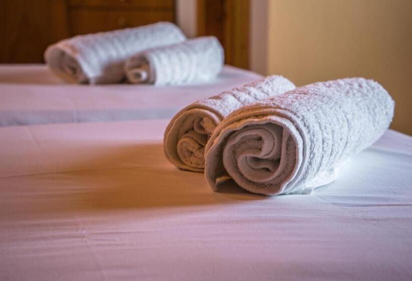 דירת חדר נוף לים, Act Art Skiathos