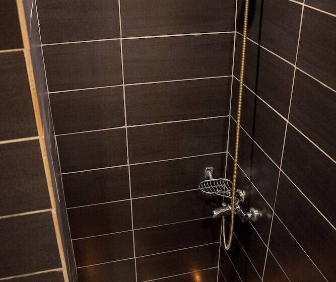 חדר סטנדרט לארבעה, Act Art Skiathos