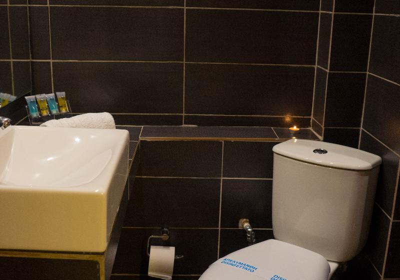 חדר סטנדרט לשלושה עם מרפסת, Act Art Skiathos