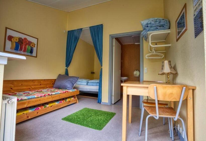 ファミリールーム, Fredensborg Vandrerhjem, I Kongens Baghave