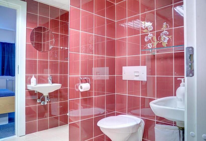 Четырехместный Номер Стандарт, Bb Hotel Frederikshavn Turisthotellet