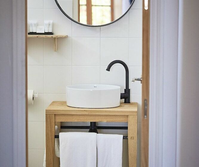 スタンダードルーム, Bekkeh