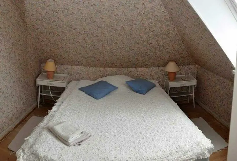 Quarto Triplo Standard Casa de Banho Partilhada, Danchelshus