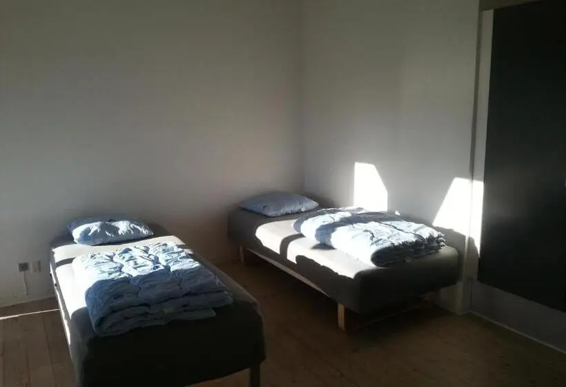 Villa 3 Makuuhuonetta, Danhostel Fredericia
