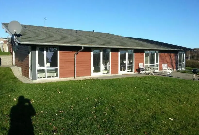 Villa 3 Makuuhuonetta, Danhostel Fredericia