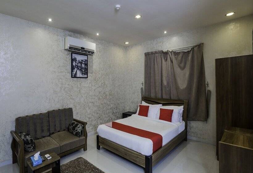 スタンダードスタジオ, Dome El Nozha