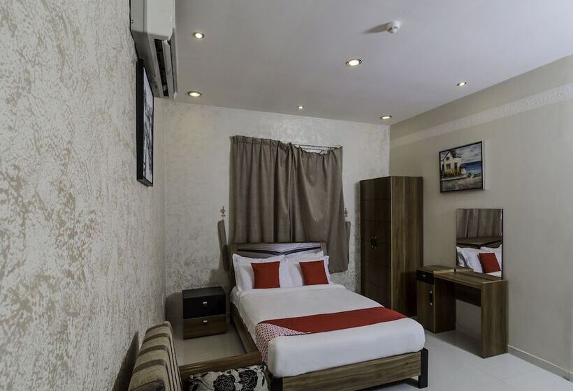 スタンダードスタジオ, Dome El Nozha