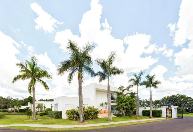 4间卧室的房子, Green Village Hotel E Restaurante