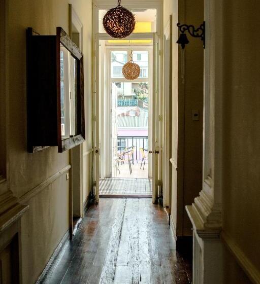 اتاق خانوادگی با سرویس بهداشتی مشترک, La Galería B&b