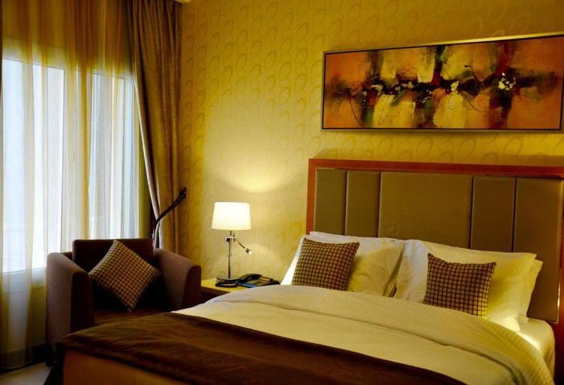 سوییت اجرایی, Asherij