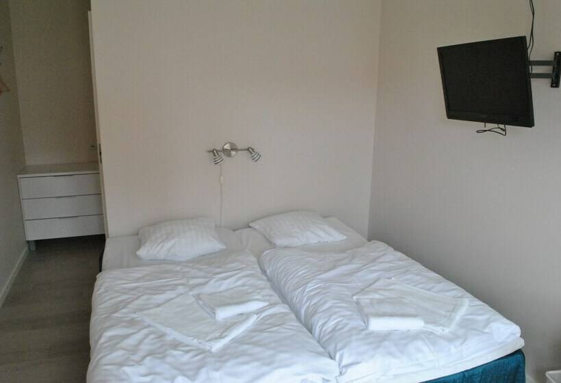 חדר סטנדרט חדר אמבטיה משותף, Det Lille