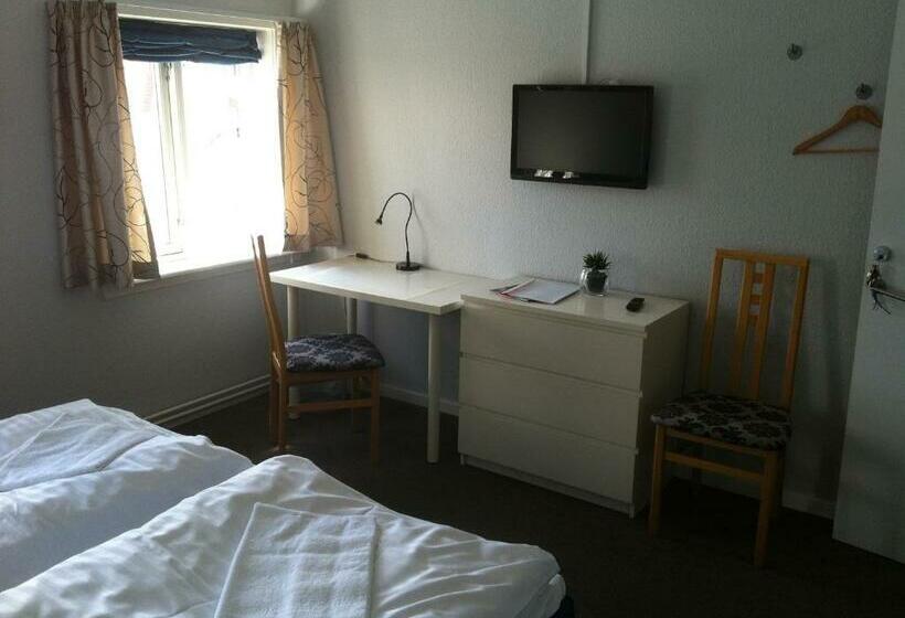 חדר סטנדרט חדר אמבטיה משותף, Det Lille