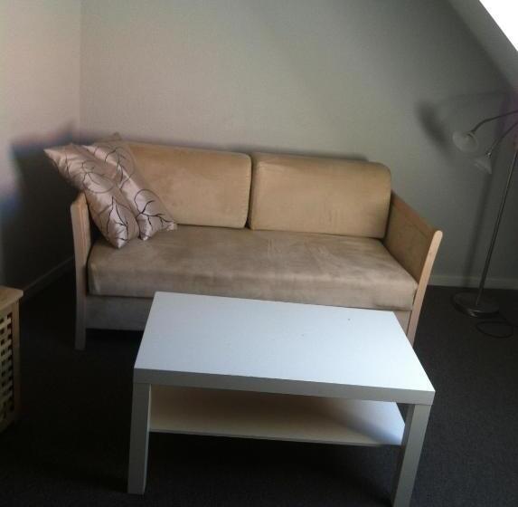 חדר משפחתי, Det Lille