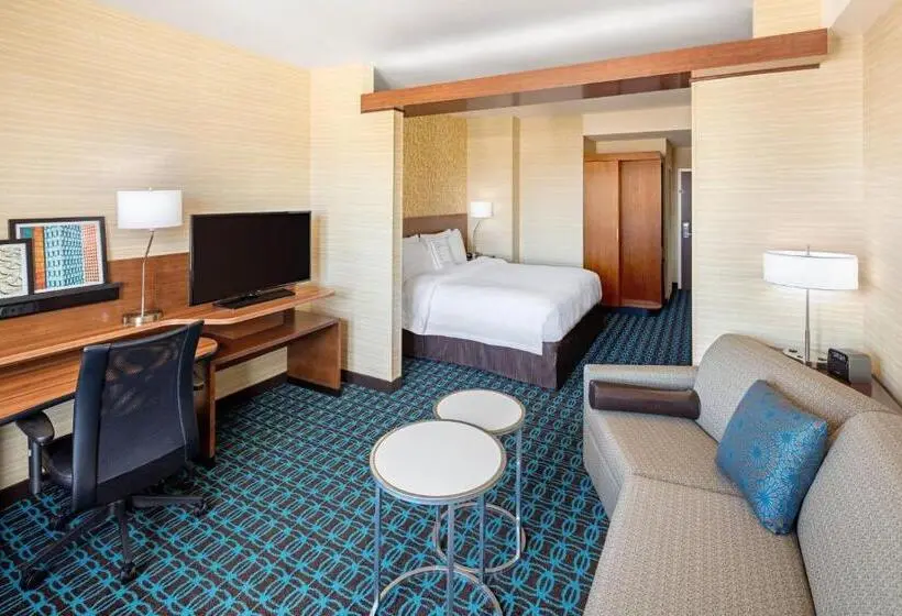 Sviitti King-vuode, Fairfield Inn & Suites By Marriott North Bergen