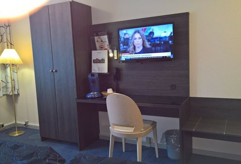 غرفة قياسية, Falster