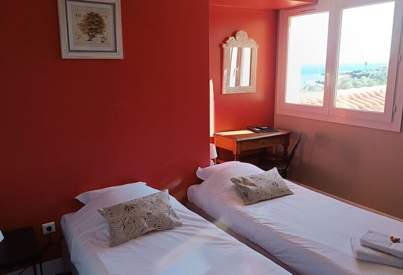 Номер Стандарт, Hôtel Les Calanques