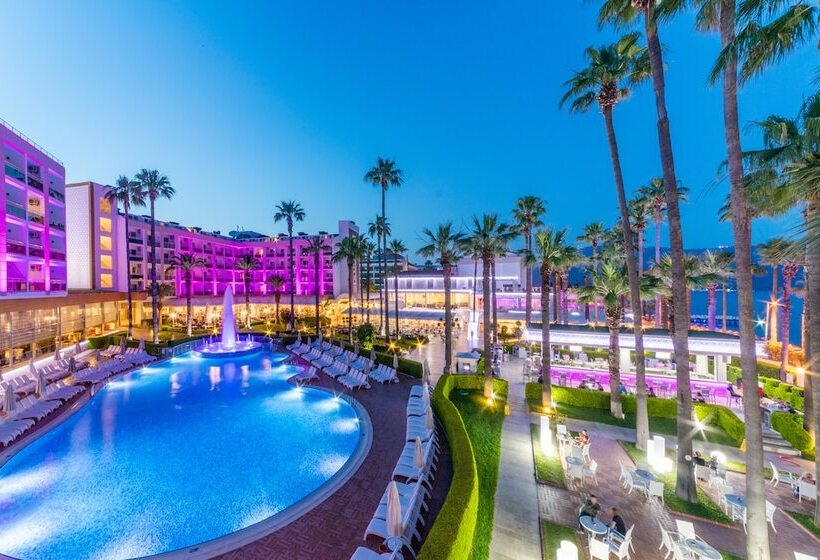 Triple Room Sea View, Prime Beach