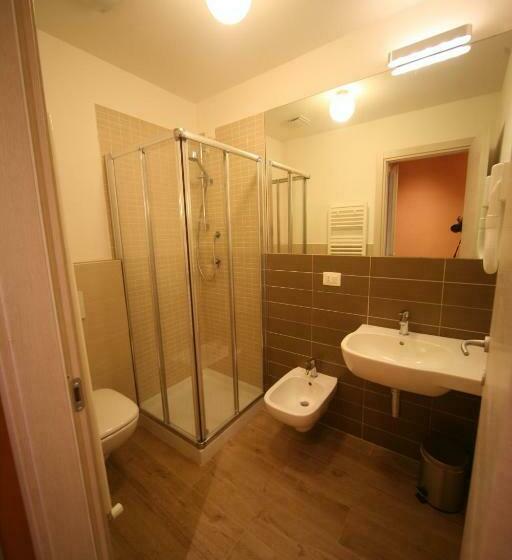 اتاق استاندارد, La Loggia De' Banchi