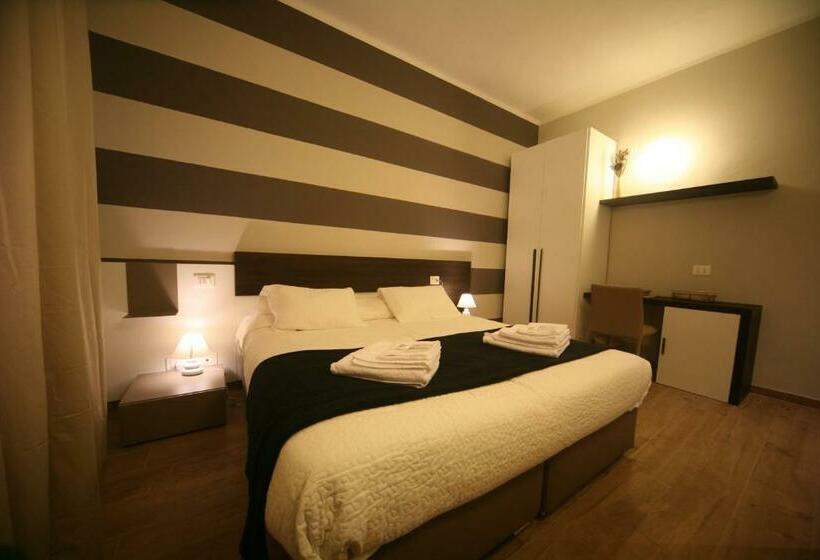 اتاق استاندارد, La Loggia De' Banchi