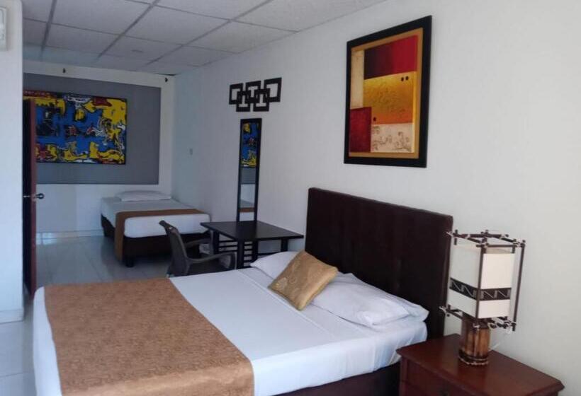 חדר סטנדרט לארבעה, Parque Del Perro