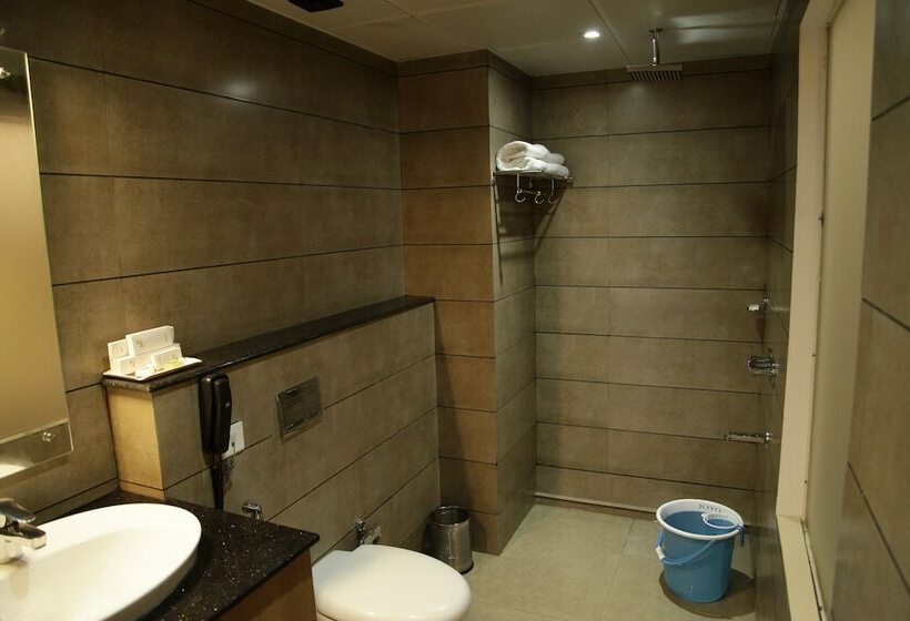 Deluxe Szoba, The Munnar Queen