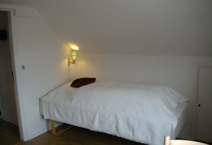 Cameră Standard cu Baie Comună, Nr. Nebel Overnatning Hostel