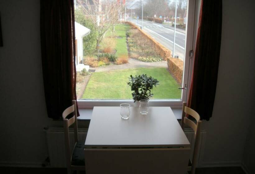 Cameră Standard cu Baie Comună, Nr. Nebel Overnatning Hostel