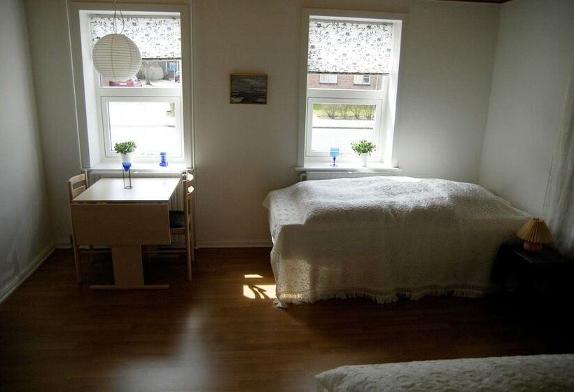 Cameră Familiar cu Baie în Comun, Nr. Nebel Overnatning Hostel