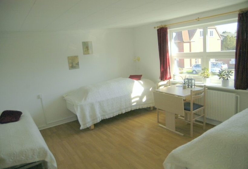 Cameră Familiar cu Baie în Comun, Nr. Nebel Overnatning Hostel