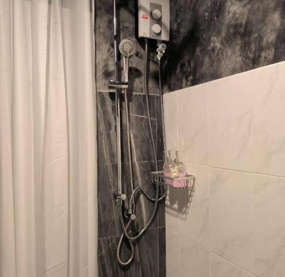 Bungalow Standard 2 Bedrooms Garden View, Phi Phi Phu Chalet Resort