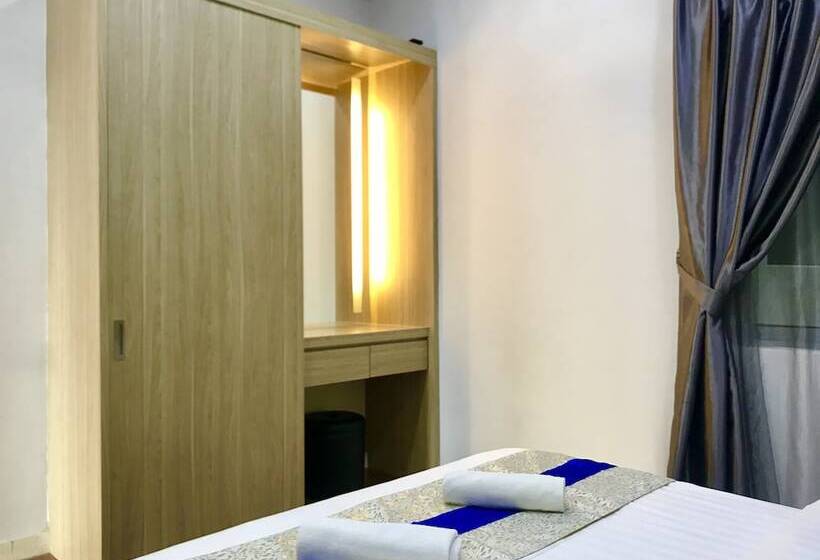 Апартаменты 3 Спальни Вид на Море, Sunset Seaview Vacation Condos City Centre @ Imago Shopping Mall