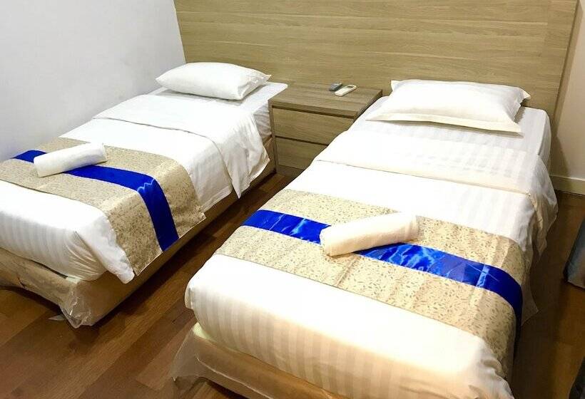 شقة 3 غرف مطلة على البحر, Sunset Seaview Vacation Condos City Centre @ Imago Shopping Mall