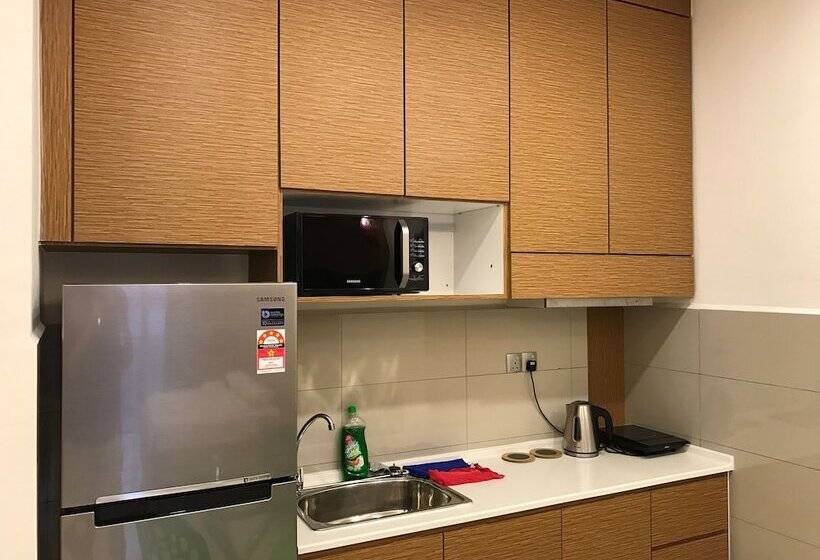 إستوديو ديلوكس, Sunset Seaview Vacation Condos City Centre @ Imago Shopping Mall