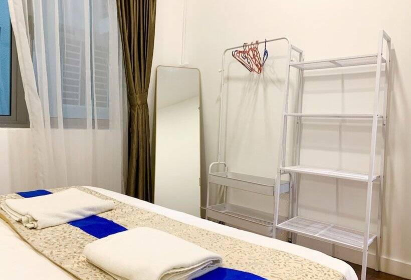 Апартаменты 3 Спальни Вид на Море, Sunset Seaview Vacation Condos City Centre @ Imago Shopping Mall