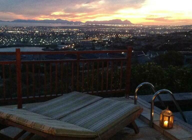 Standard Værelse, 43 On Sandstone