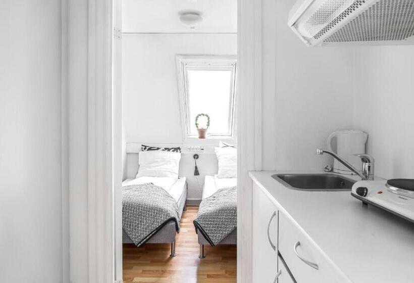 2 Bedroom Apartment with Views, Villa Gertrud