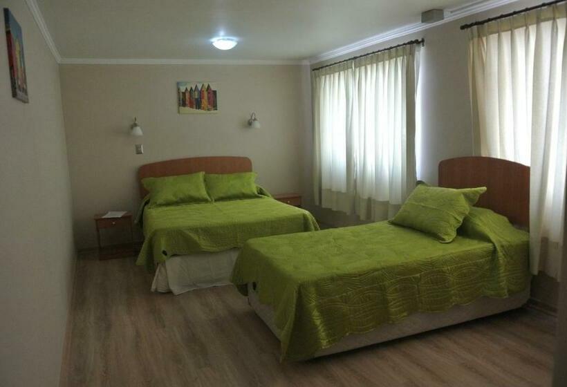 3-Bett-Standardzimmer, Hostal Solaris